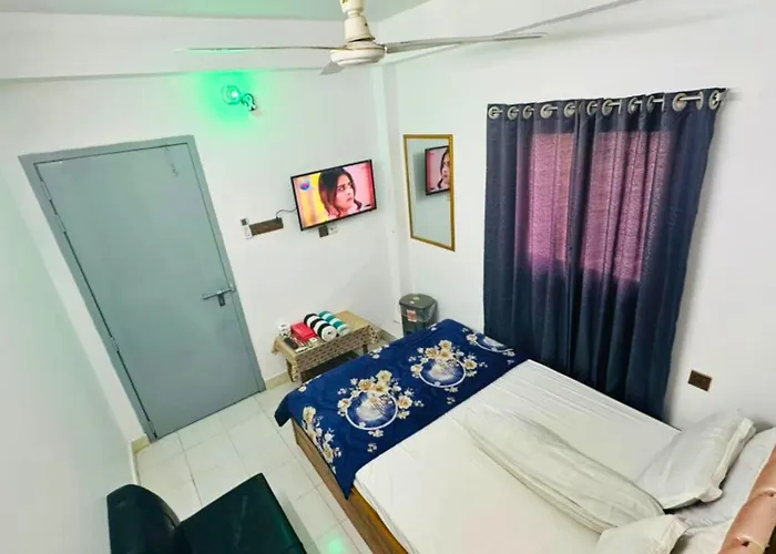 Hotel New Kalabgan Residential