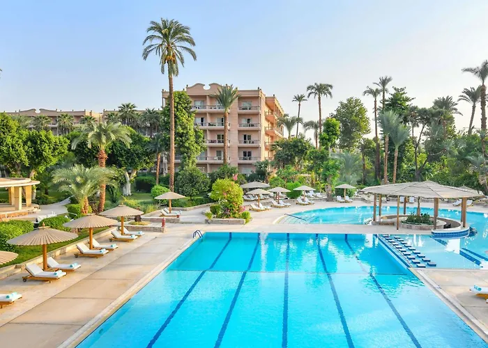 Pavillon Winter Luxor