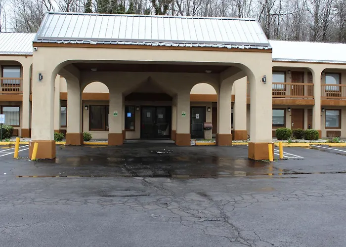 Super 8 By Wyndham Fort Chiswell Wytheville Area