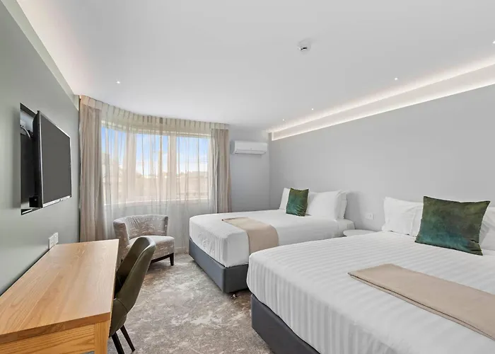Hotel Elms Christchurch, An Ascend Collection Hotel