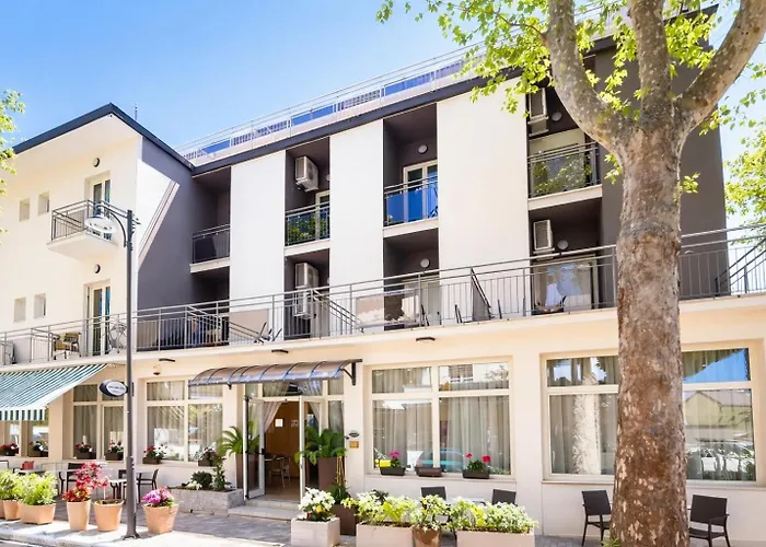 Hotel Villa Tina Cesenatico