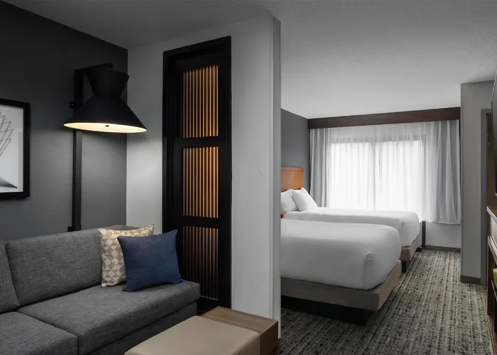 Hyatt Place El Paso Airport
