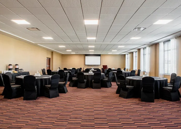 Four Points By Sheraton Grande Prairie