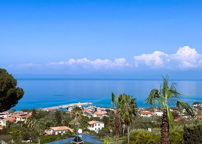 Hotel Calysea Tropea - Breakfast & Brunch Until 13-00 Included - Free Private Parking