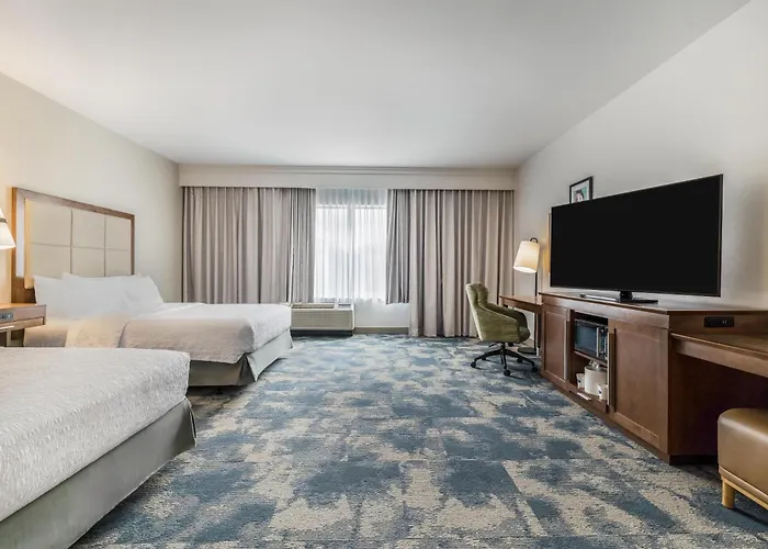 Hampton Inn & Suites Dallas/Plano-East