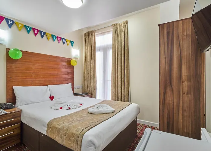 Lucky 8 Hotel