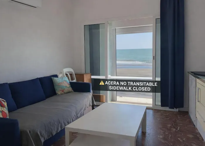 A La Orilla Del Mar