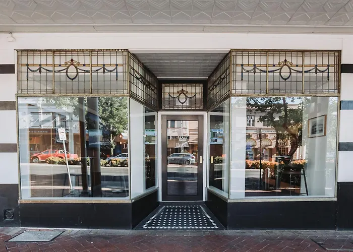 Royal Hotel Orange