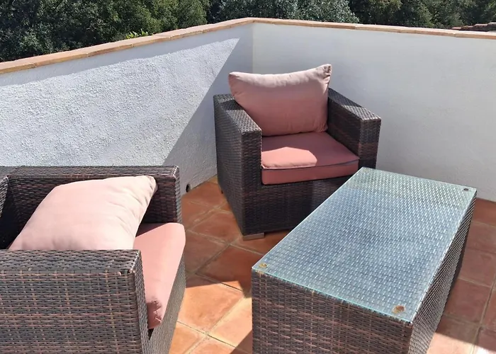 ESTUDIO RENOVADO CON BALCON PRIVADO Y COCINA vistas al mar TAMARIU y BEGUR