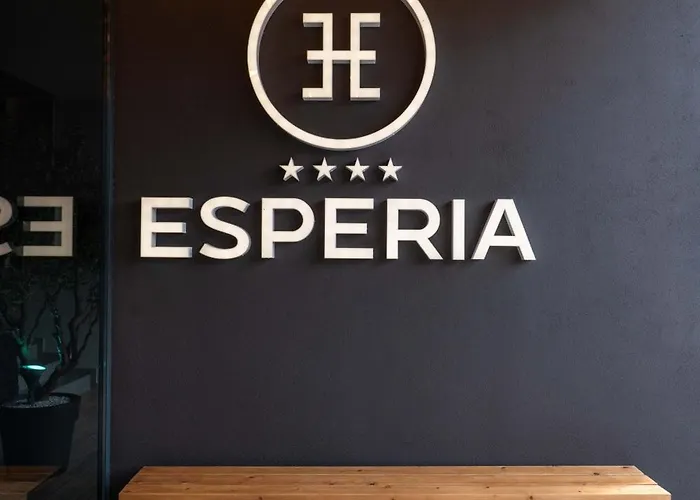 Esperia Hotel