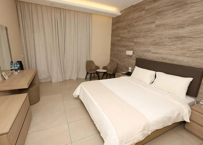 Rest House Tyr Hotel & Resort