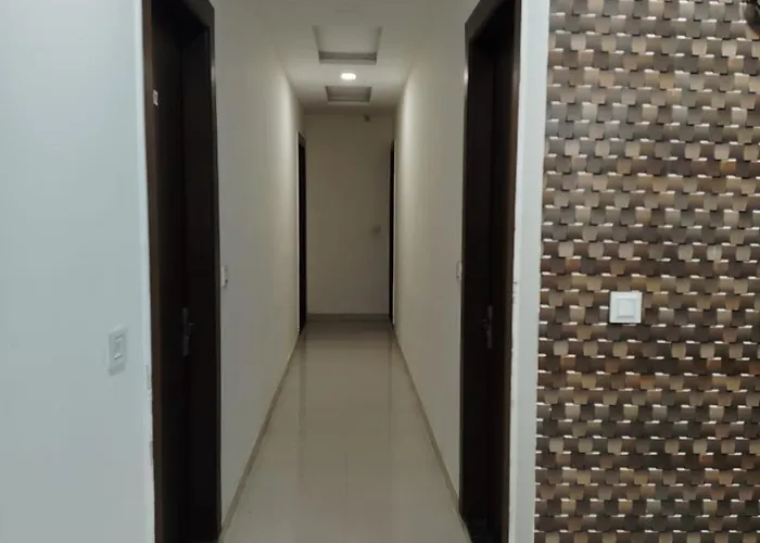 Hotel Taj Corridor