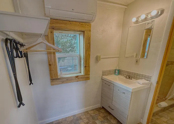 Lucky Seven Shared Kitchen, Sleeps 4 Mokee Motel