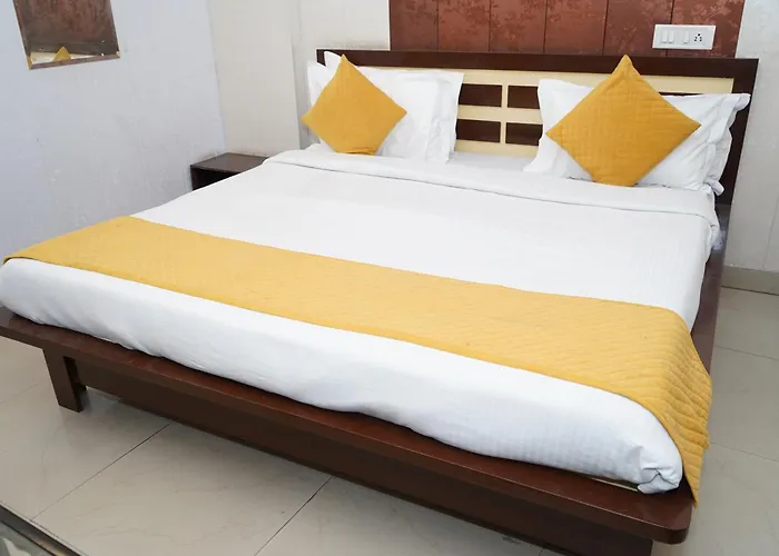 Hotel The Bliss Near Housing Board Chowk Mani Majra Chandigarh