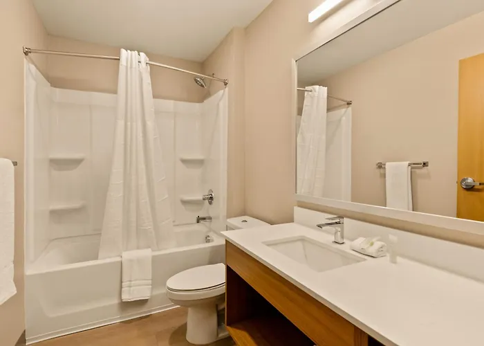 Livaway Suites Austin-San Marcos