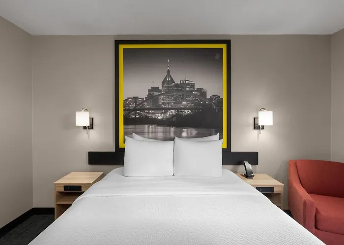 Super 8 By Wyndham Chattanooga East - Hamilton Place