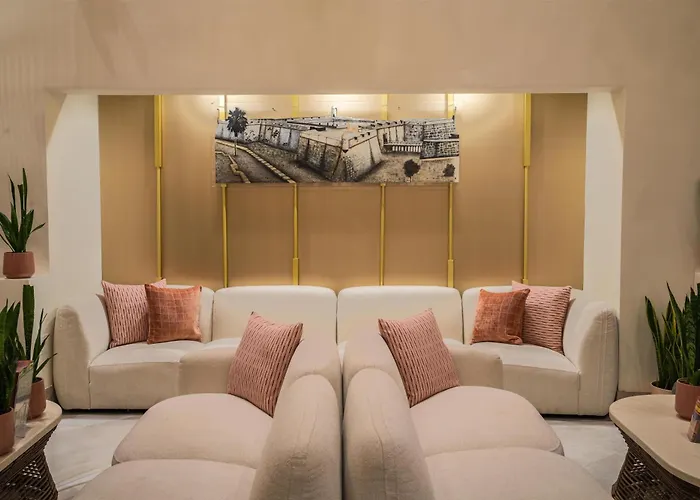 Castillo Real, Ascend Hotel Collection