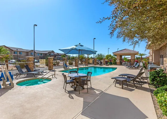Comfort Inn And Suites Yuma I-8