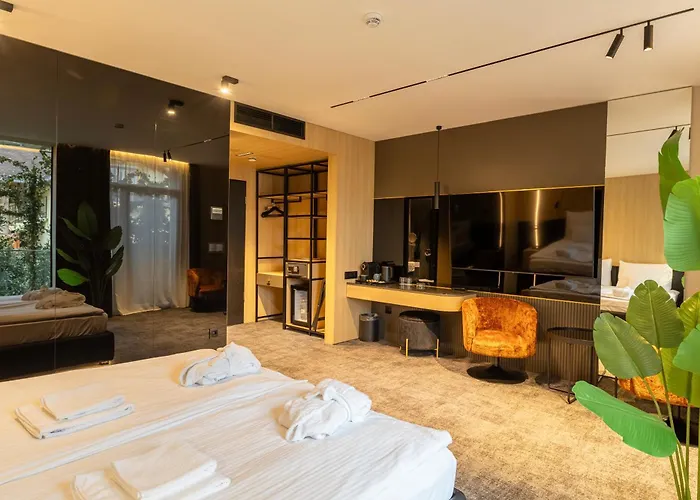 Hotel Zena Beauty&Shopping Center