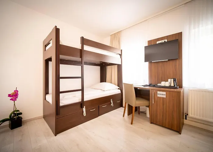 Anor Hotel I Park Sleep & Fly I Frankfurt Airport