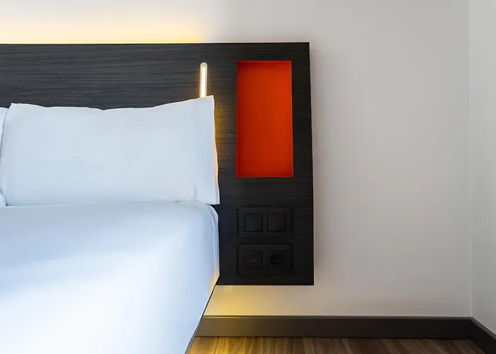 Easyhotel Barcelona Fira