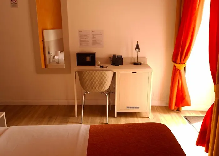 San Max Hotel