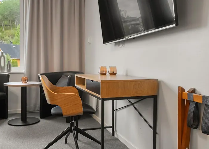 Kinn Hotell Floro