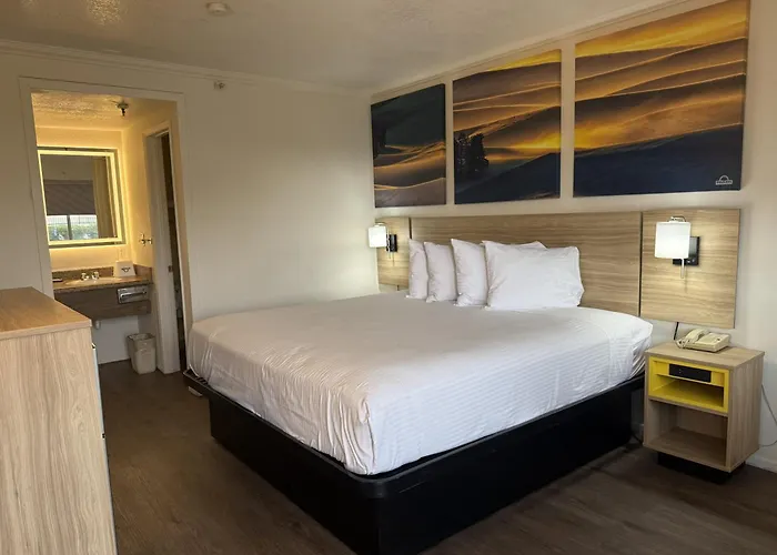 Days Inn By Wyndham Victorville - Hesperia I-15 Palmdale Road