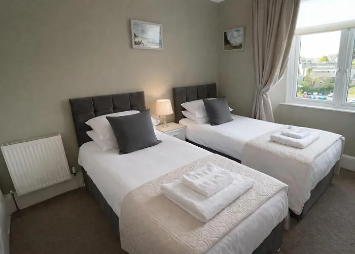 Ferndale Lodge