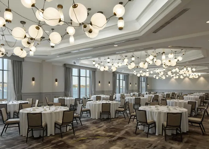 Halifax Marriott Harbourfront Hotel