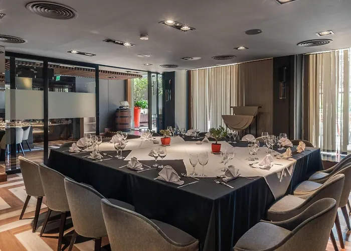 Ramada Plaza By Wyndham Tucuman
