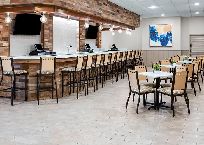 Days Hotel By Wyndham Toms River Jersey Shore