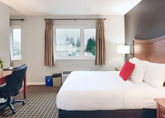 Gibsons Garden Hotel