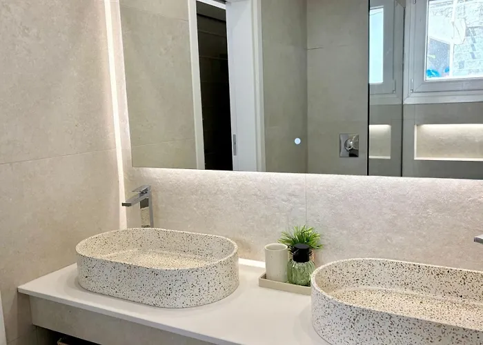 Vicky'S Panoramic View Apartments