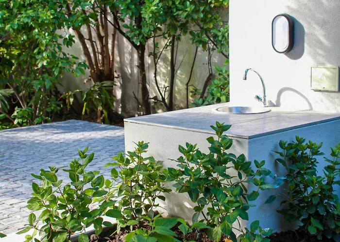 Oak Manor Boutique Guest House