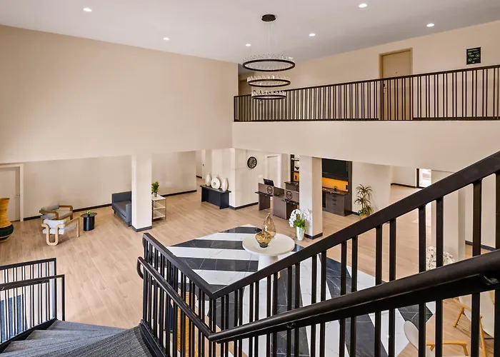 B&B Hotel Jacksonville Airport - Newly Renovated!