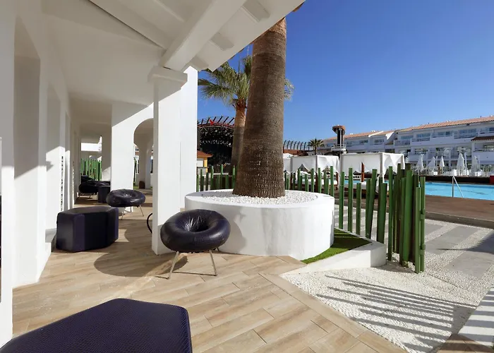 Ushuaia Ibiza Beach Hotel - Adults Only - Club Entrance Included