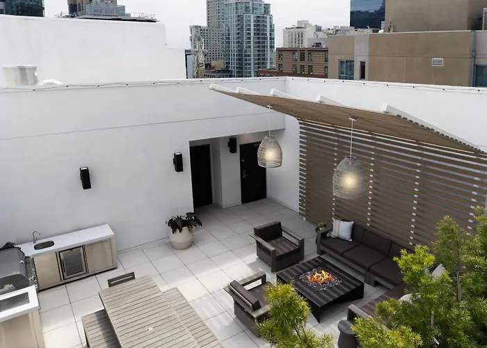The Margot Hotel San Diego Gaslamp Quarter, Outset By Hilton