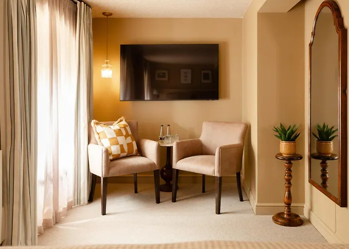 The Churchill Hotel