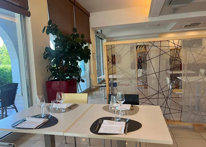 Hotel Rivus