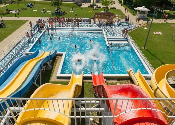 Boni Csaladi Wellness Hotel