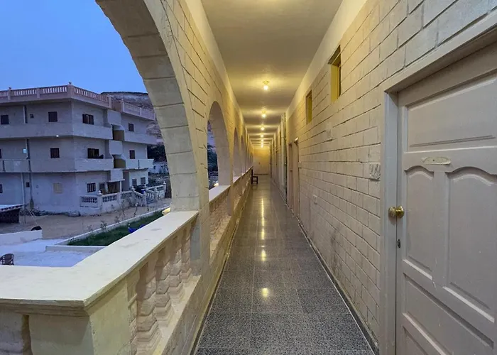 فندق العجواني
