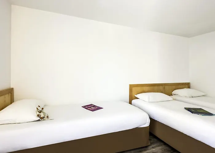 Greet Hotel Angouleme