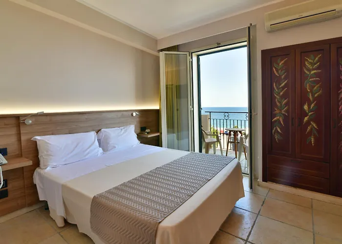 Hotel & Apartments Villa Linda