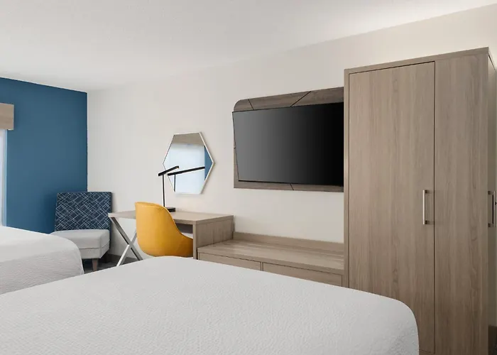 Holiday Inn Express Richmond-Brandermill-Hull Street By Ihg