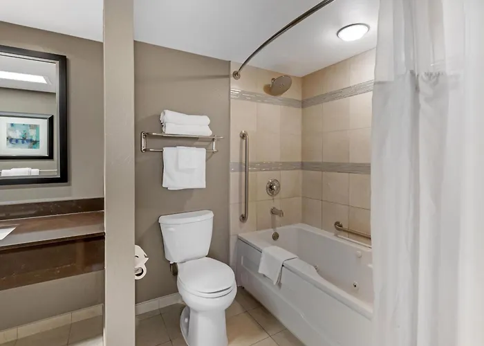 Best Western Plus The Arden Park Hotel