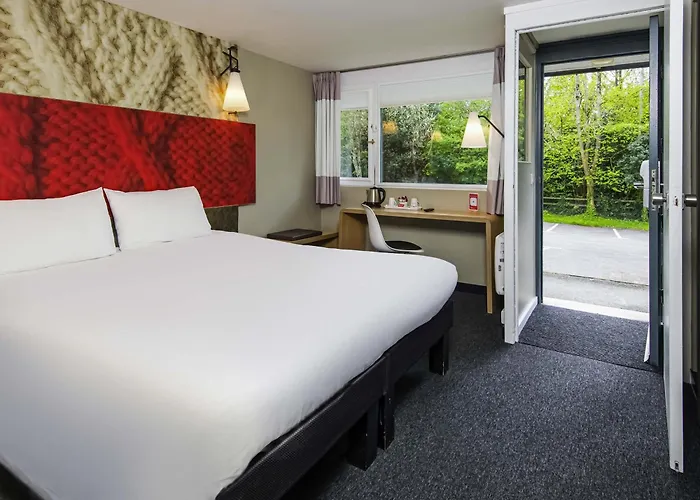 Ibis Plymouth