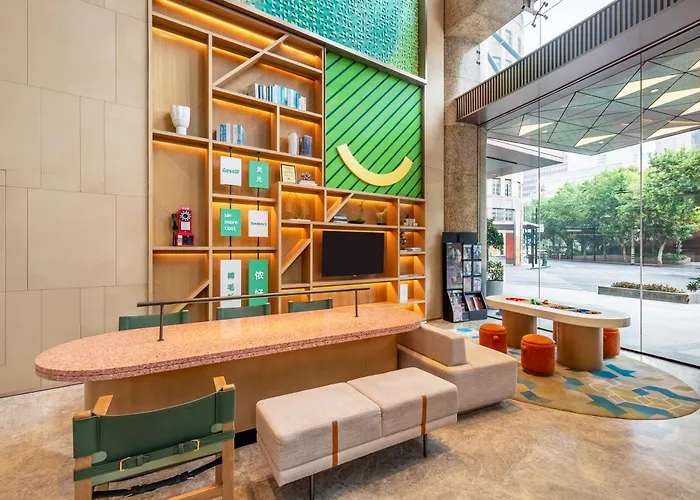 Holiday Inn Shanghai Nanjing Road By Ihg