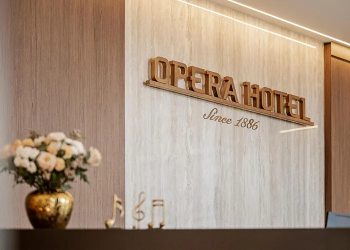 Opera Hotel