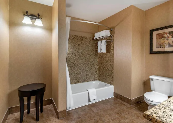 Lloyd Hotel Astoria Bayfront, An Ascend Collection Hotel